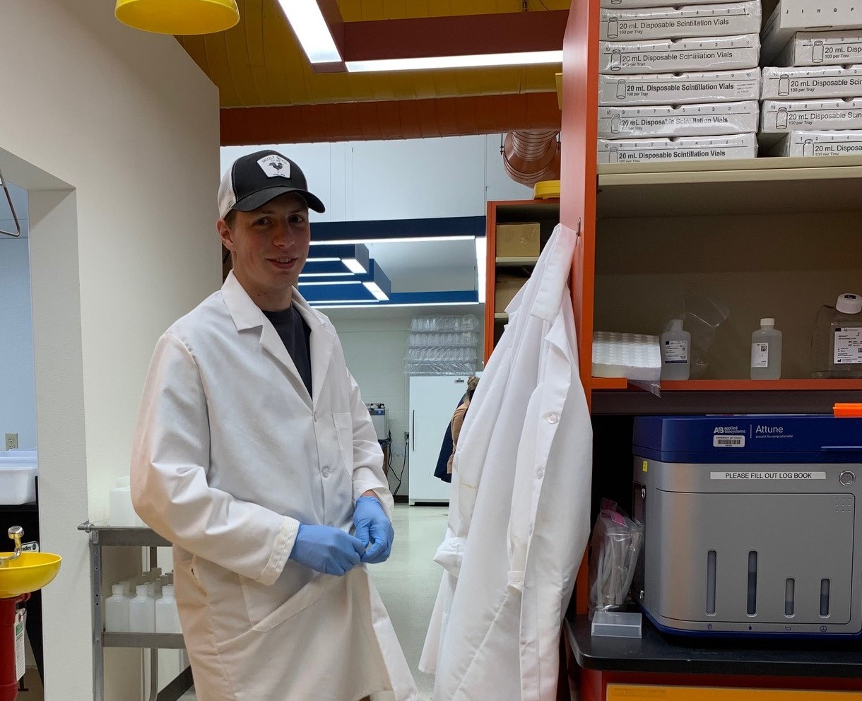 Summer Intern Now Full-Time Researcher at FLBS